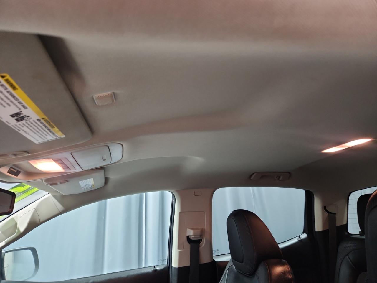 GMC Canyon SLE Crew Cab 4WD Long Box 2015