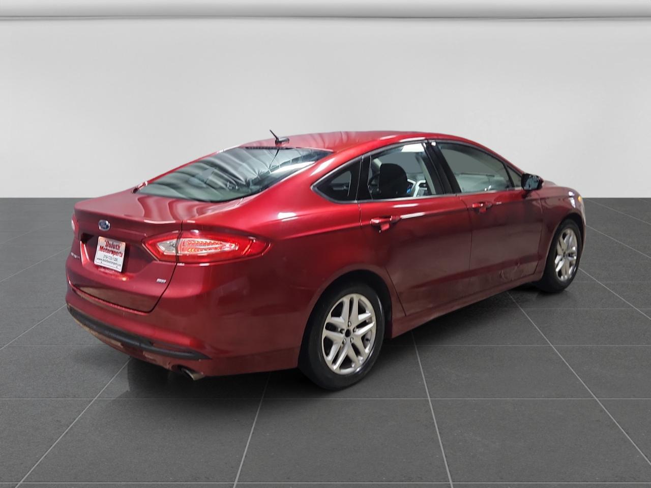 Ford Fusion SE 2013