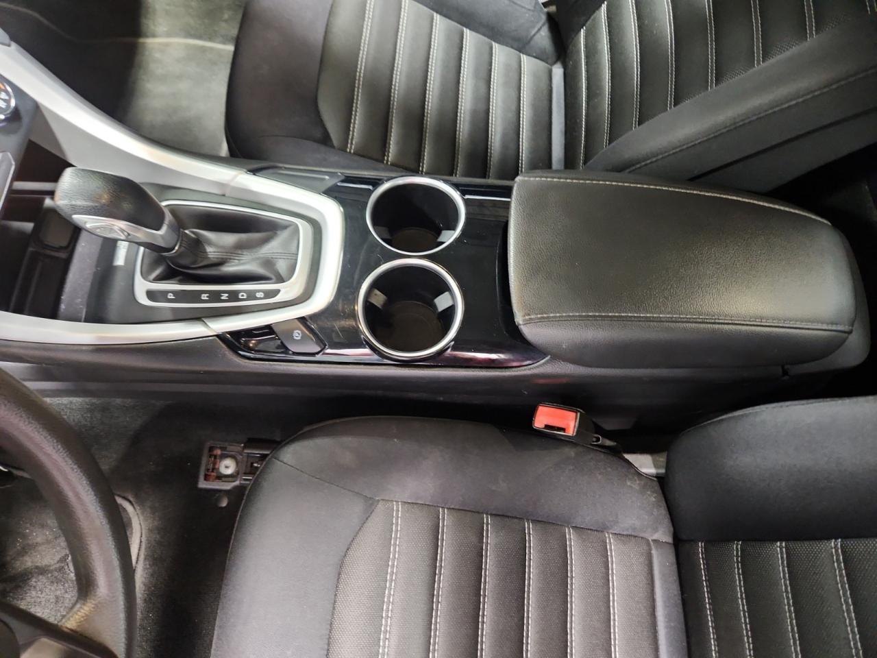 Ford Fusion SE 2013