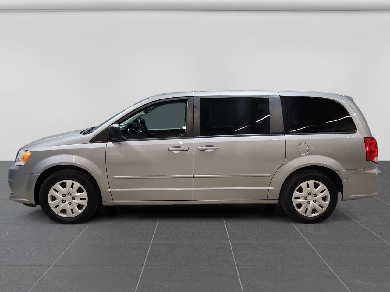 Dodge Grand Caravan SE 2015