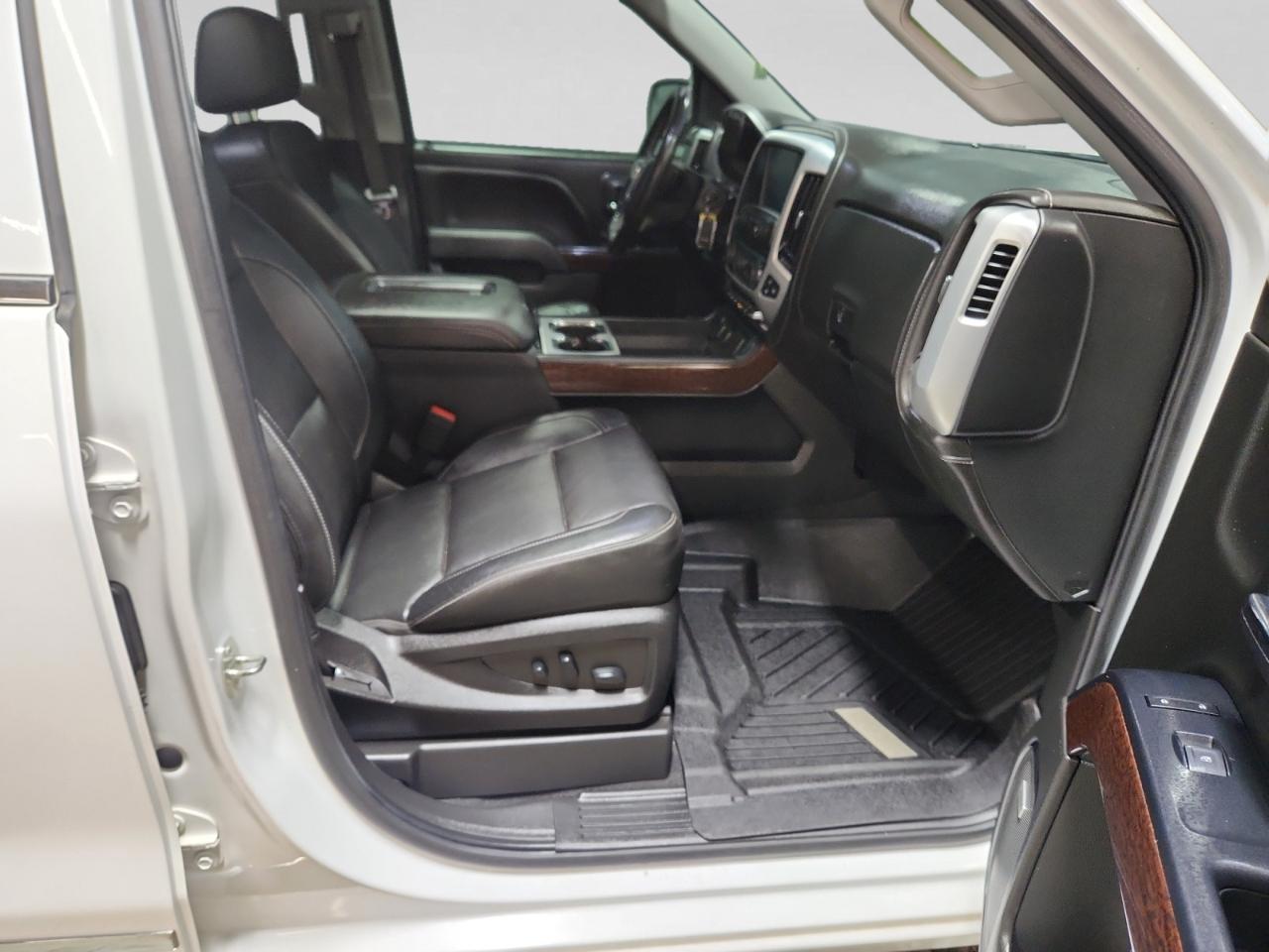 GMC Sierra 1500 SLT Crew Cab Short Box 4WD 2018