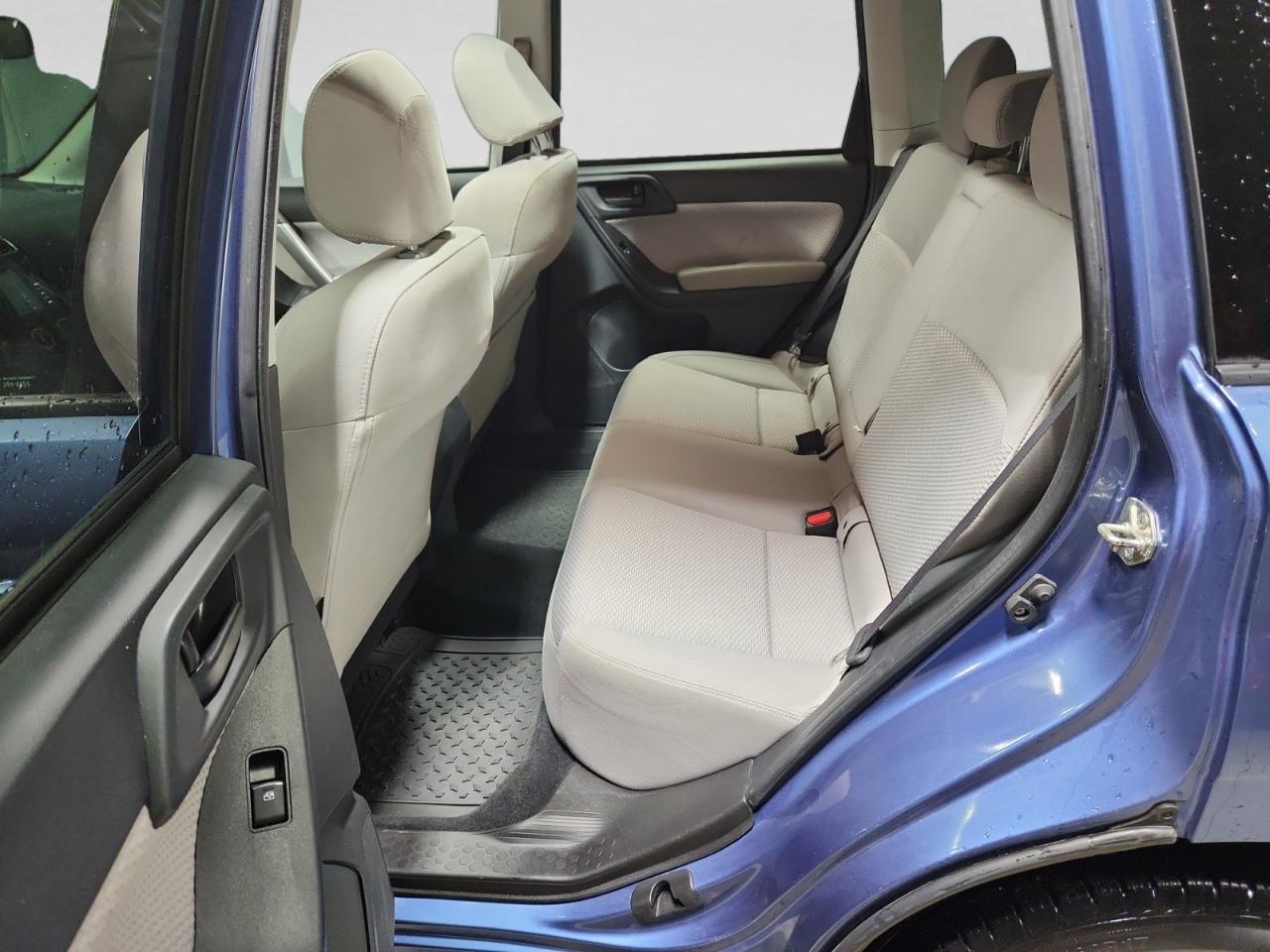 Subaru Forester 2.5i Premium PZEV CVT 2017