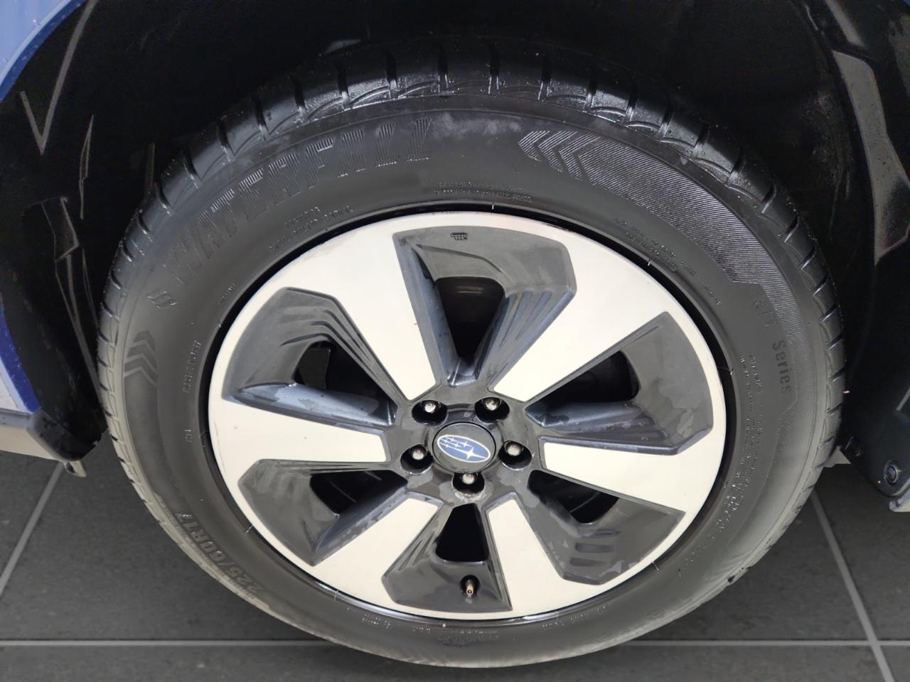 Subaru Forester 2.5i Premium PZEV CVT 2017