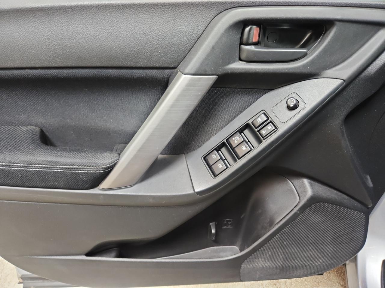 Subaru Forester 2.5i Premium 2015