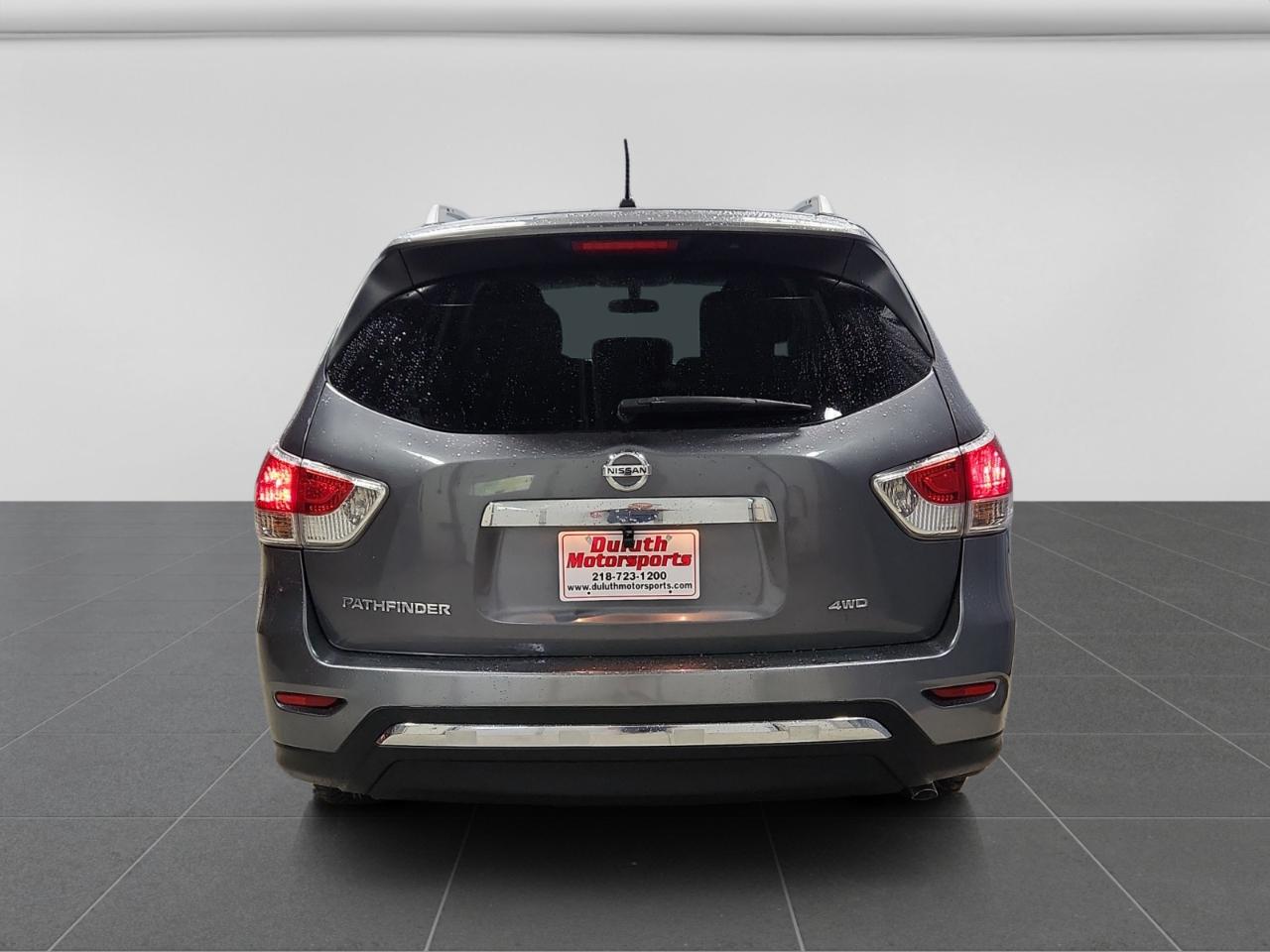Nissan Pathfinder S 4WD 2016