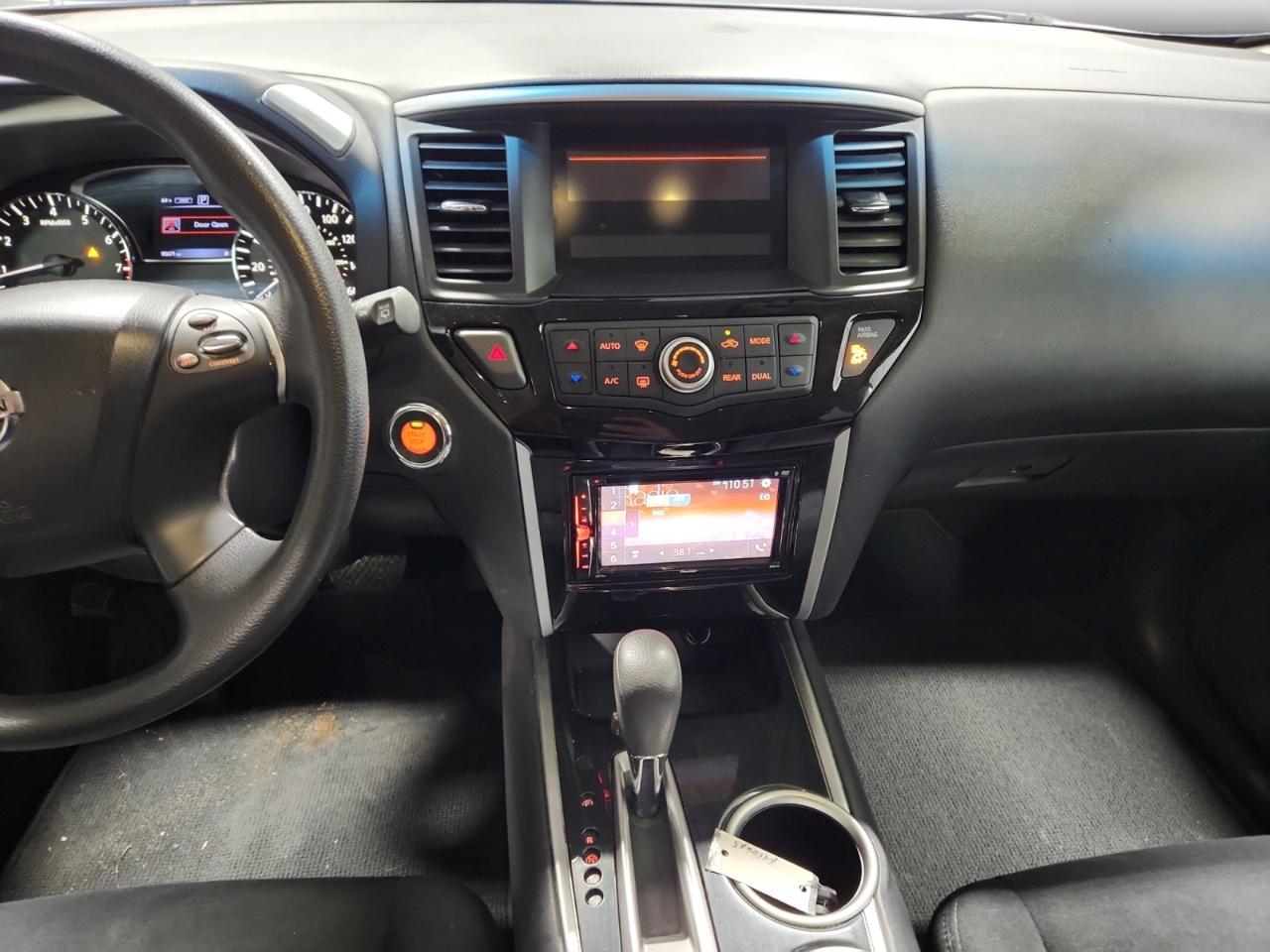 Nissan Pathfinder S 4WD 2016