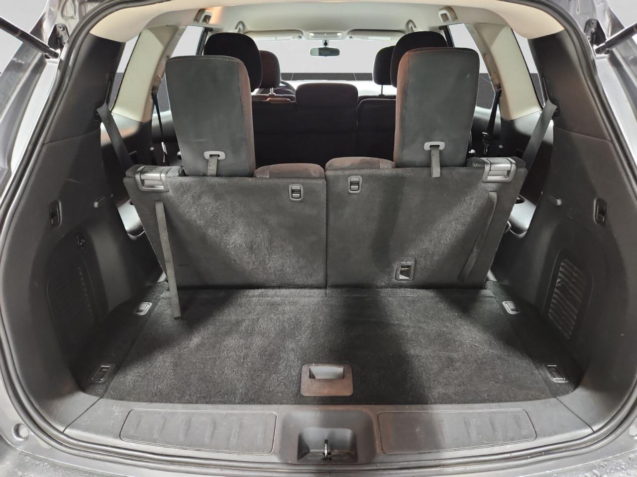 Nissan Pathfinder S 4WD 2016