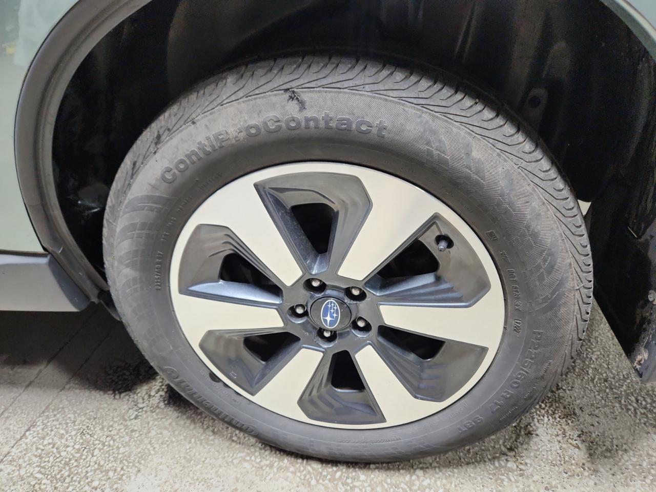 Subaru Forester 2.5i Premium PZEV CVT 2017
