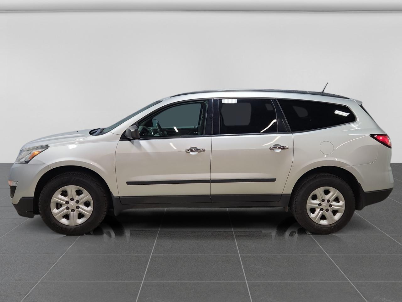 Chevrolet Traverse LS AWD w/PDC 2016