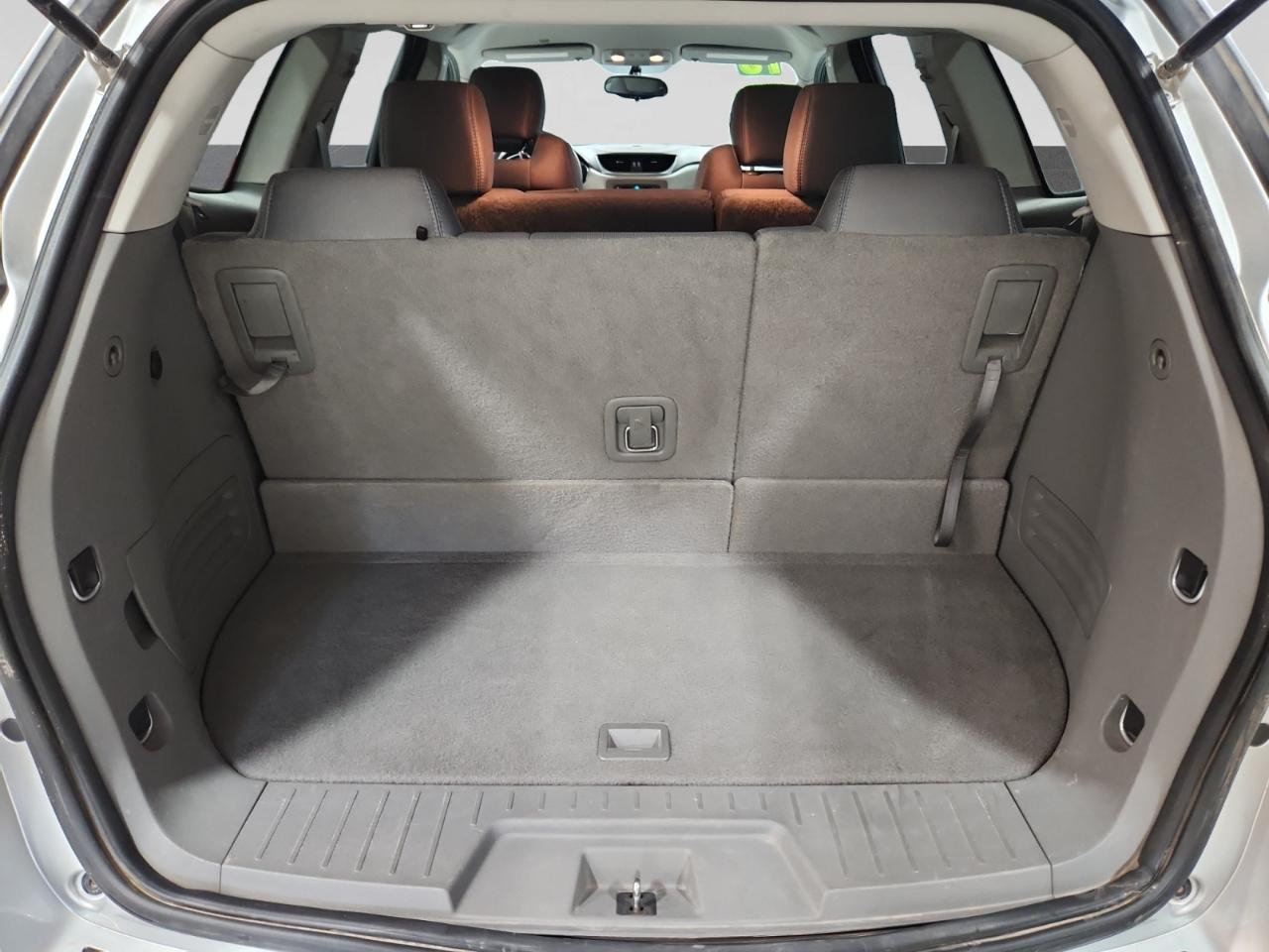 Chevrolet Traverse LS AWD w/PDC 2016