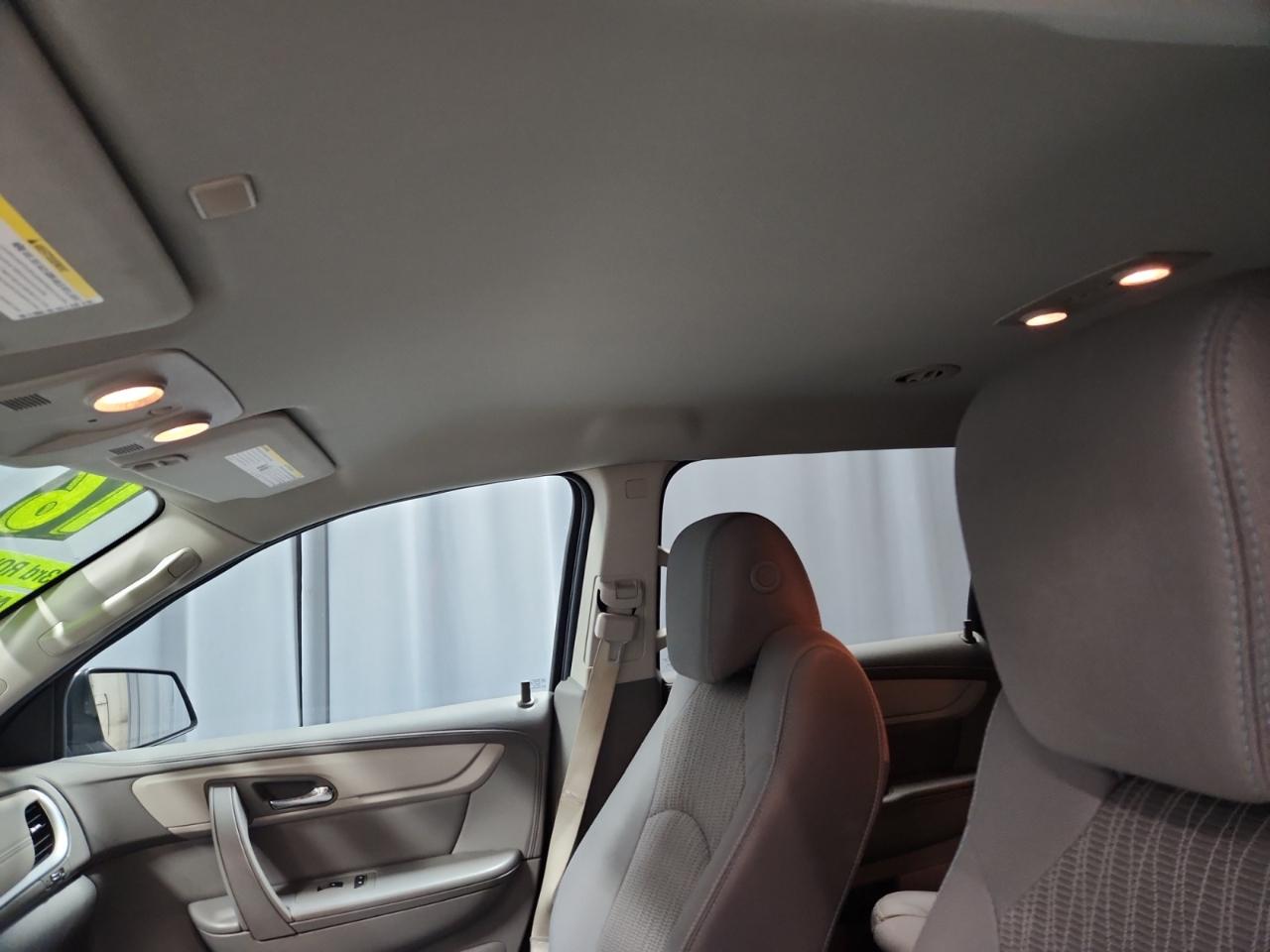 Chevrolet Traverse LS AWD w/PDC 2016