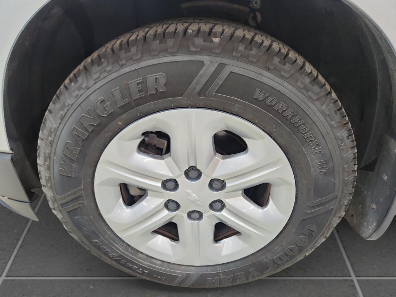Chevrolet Traverse LS AWD w/PDC 2016