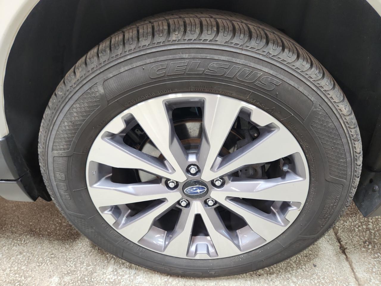 Subaru Outback 2.5i Touring 2017