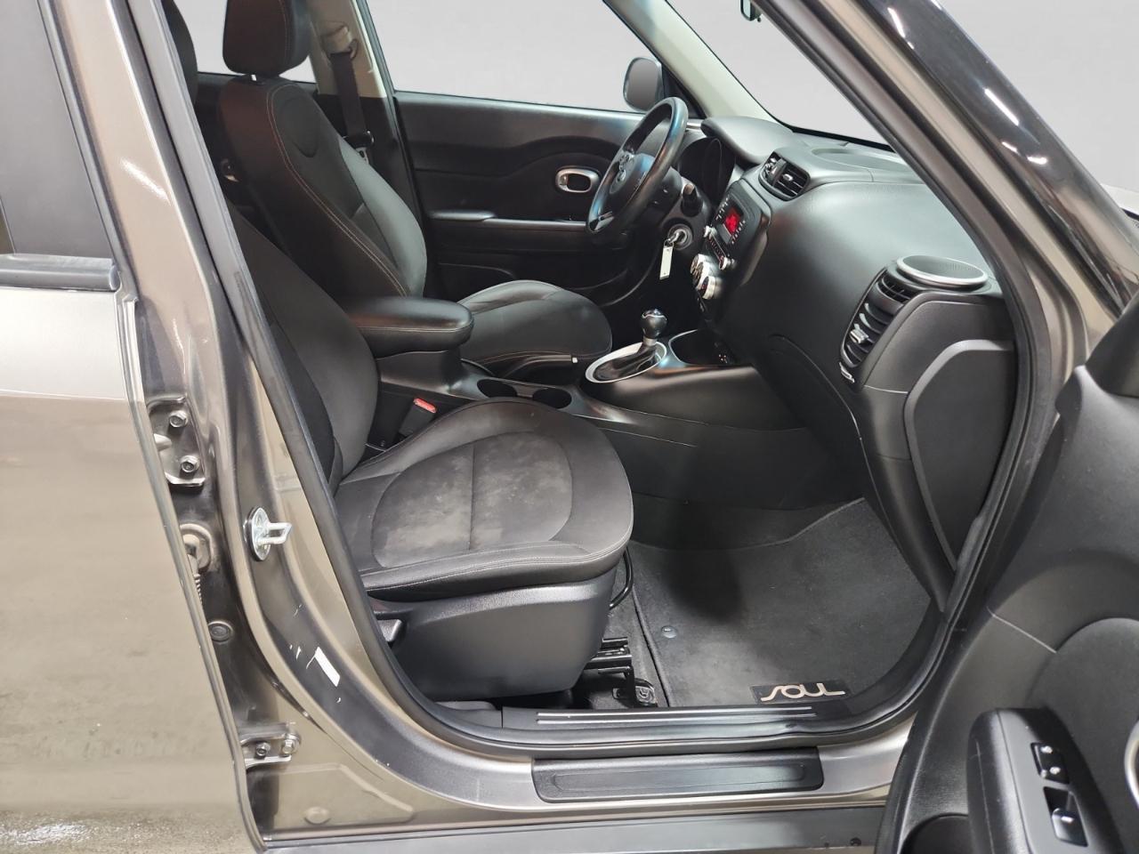 Kia Soul Base 6A 2016
