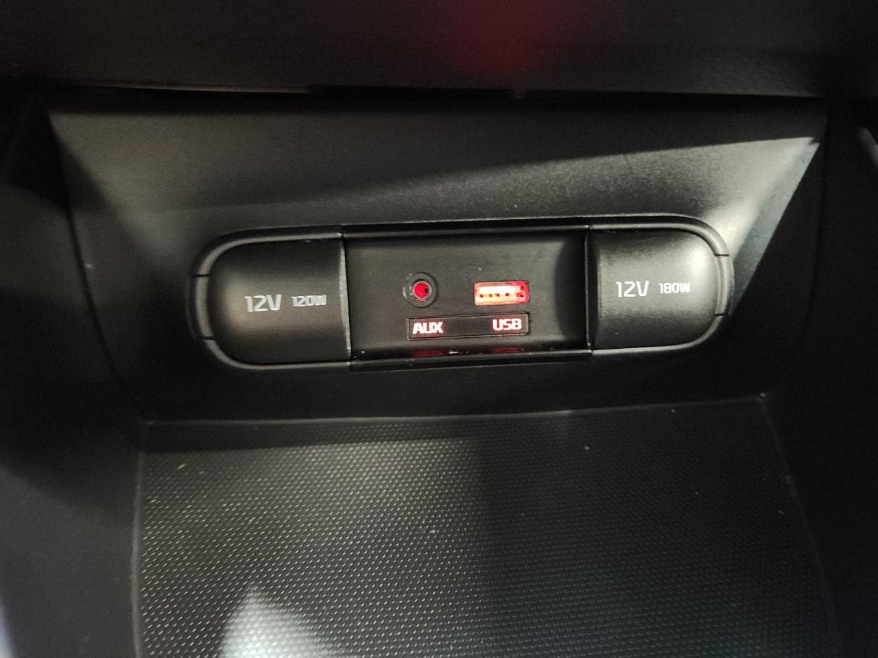 Kia Soul Base 6A 2016