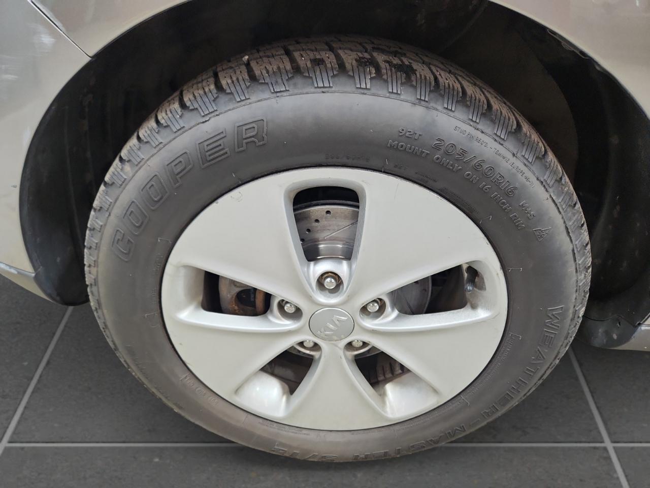 Kia Soul Base 6A 2016