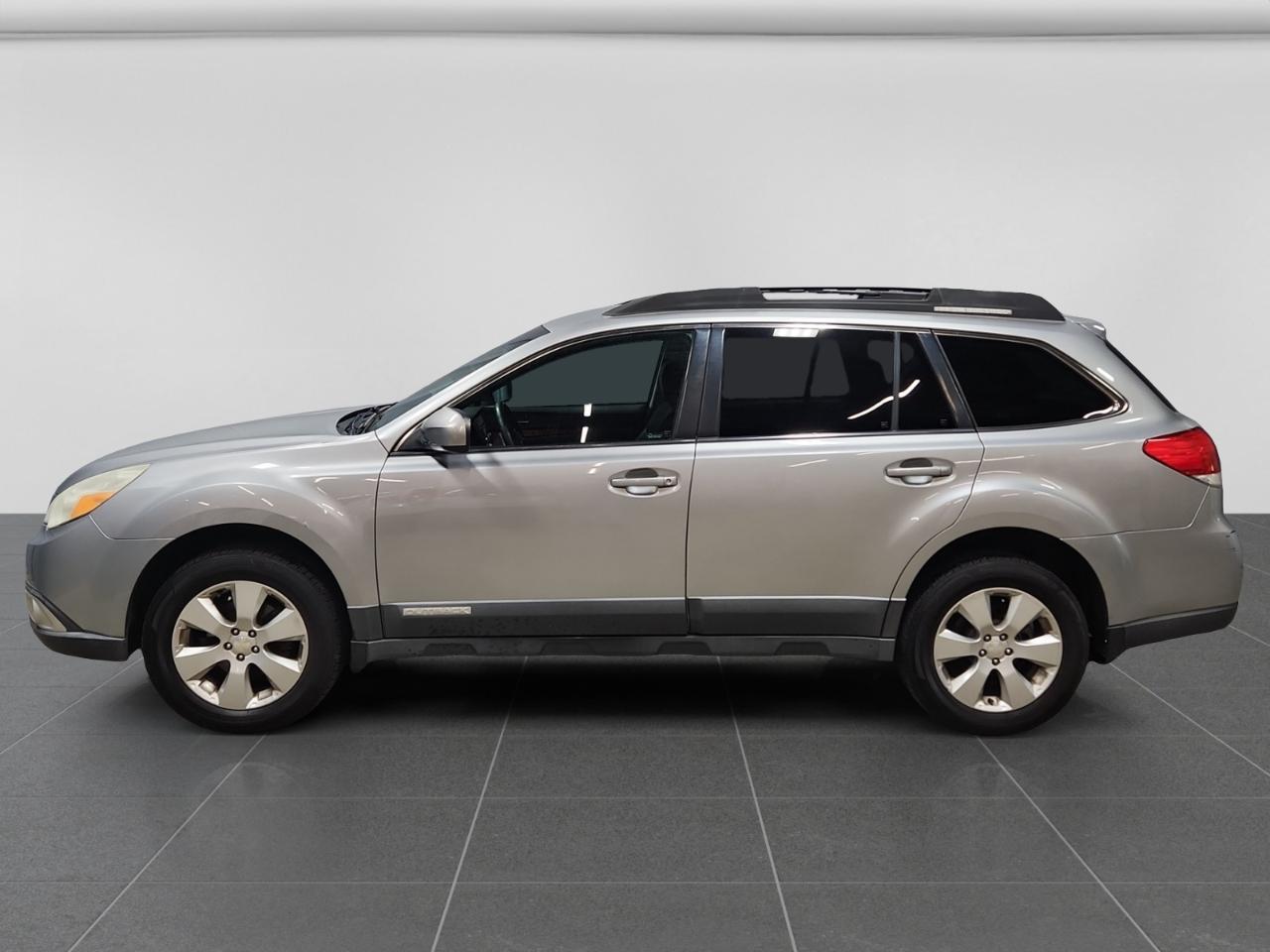 Subaru Outback 2.5i Limited 2011