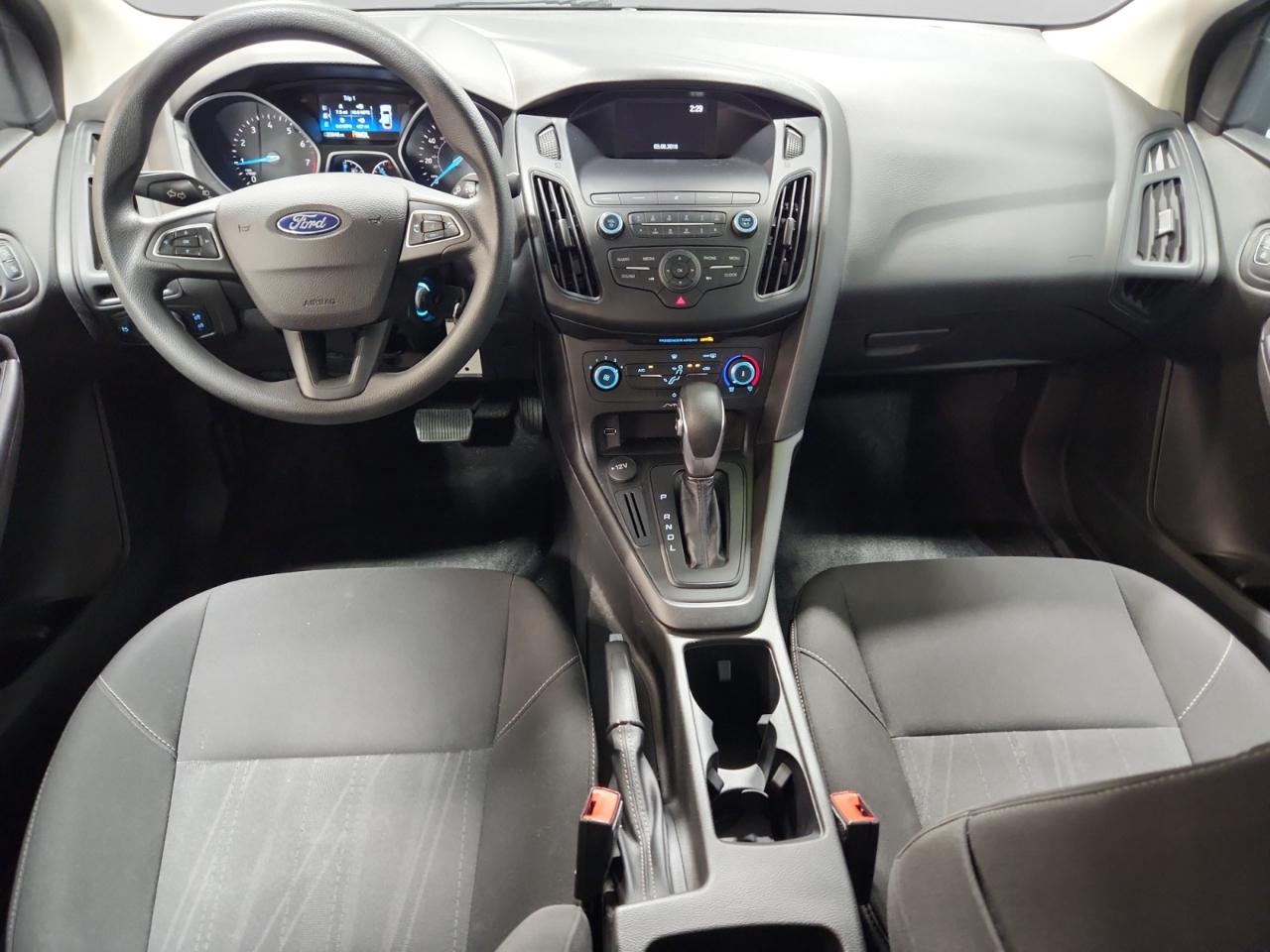 Ford Focus S Sedan 2018