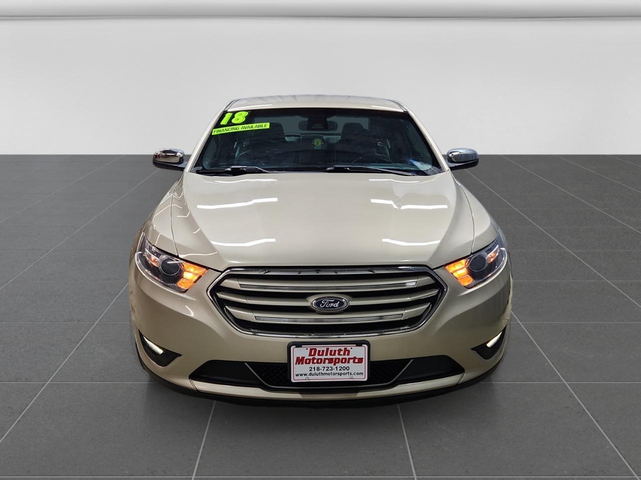 Ford Taurus Limited FWD 2018