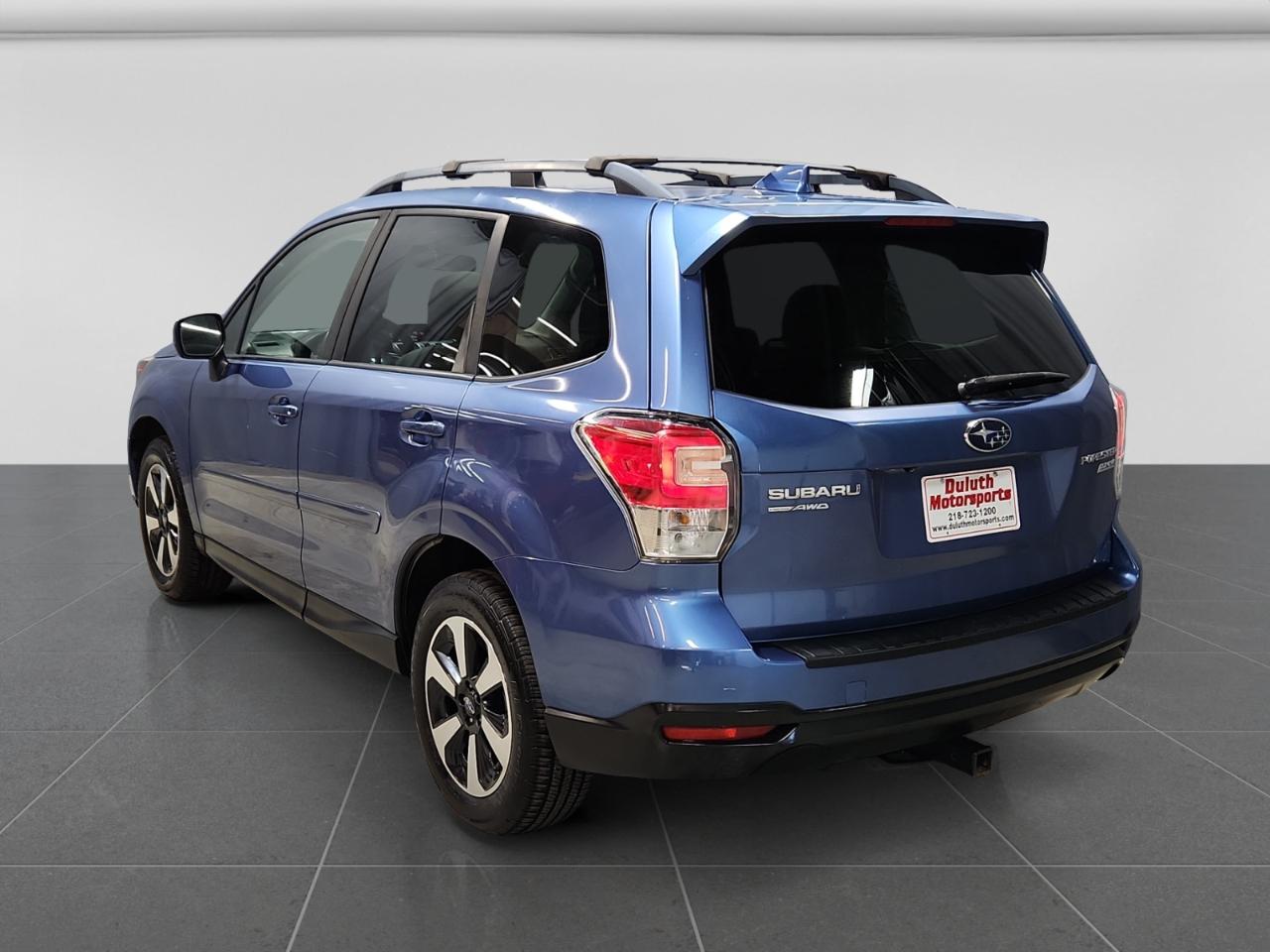 Subaru Forester 2.5i Premium PZEV CVT 2017