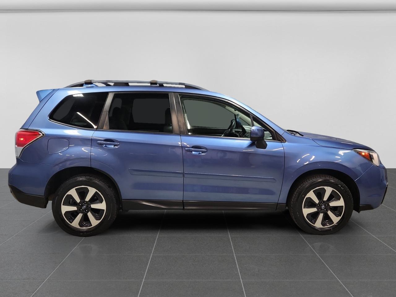 Subaru Forester 2.5i Premium PZEV CVT 2017