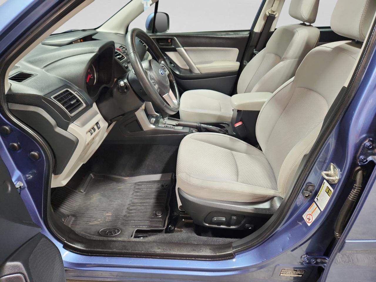 Subaru Forester 2.5i Premium PZEV CVT 2017