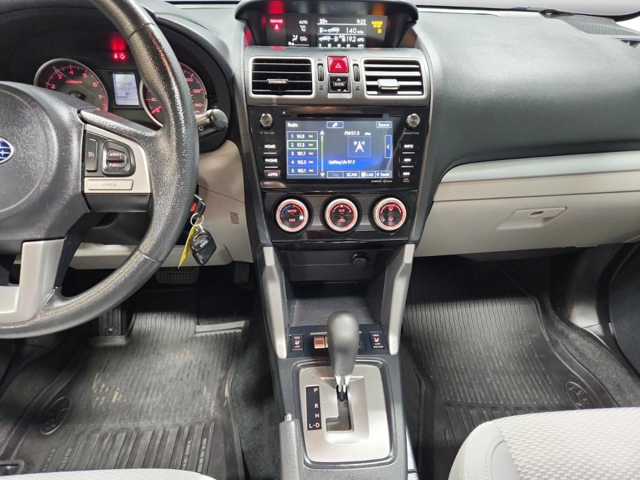 Subaru Forester 2.5i Premium PZEV CVT 2017