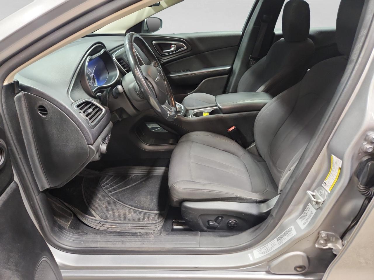 Chrysler 200 Limited 2015