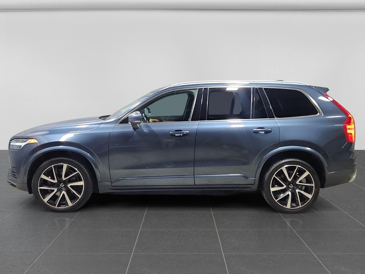 Volvo XC90 T6 Momentum AWD 2021