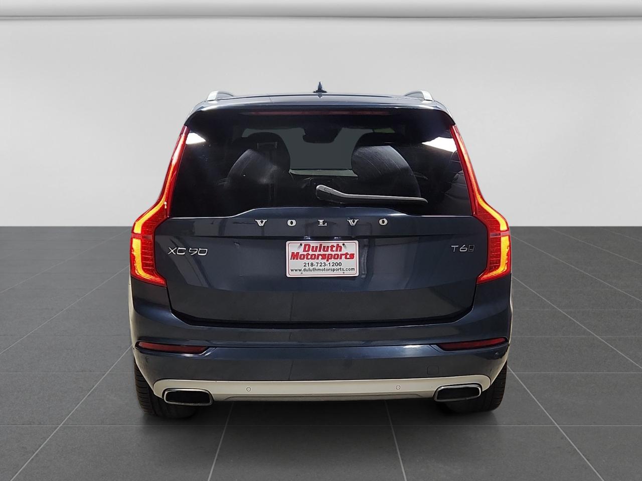 Volvo XC90 T6 Momentum AWD 2021