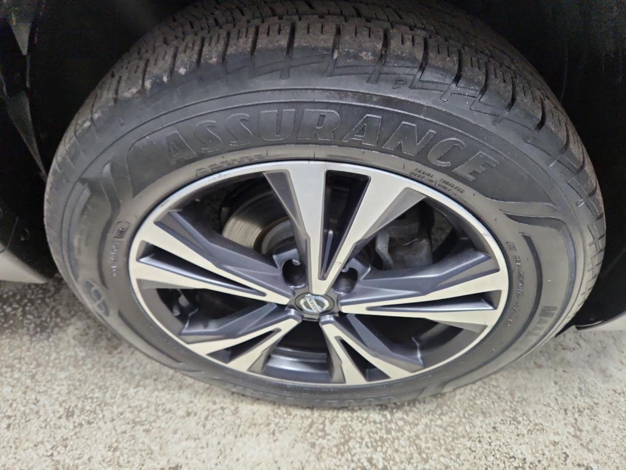 Nissan Rogue SV AWD 2018