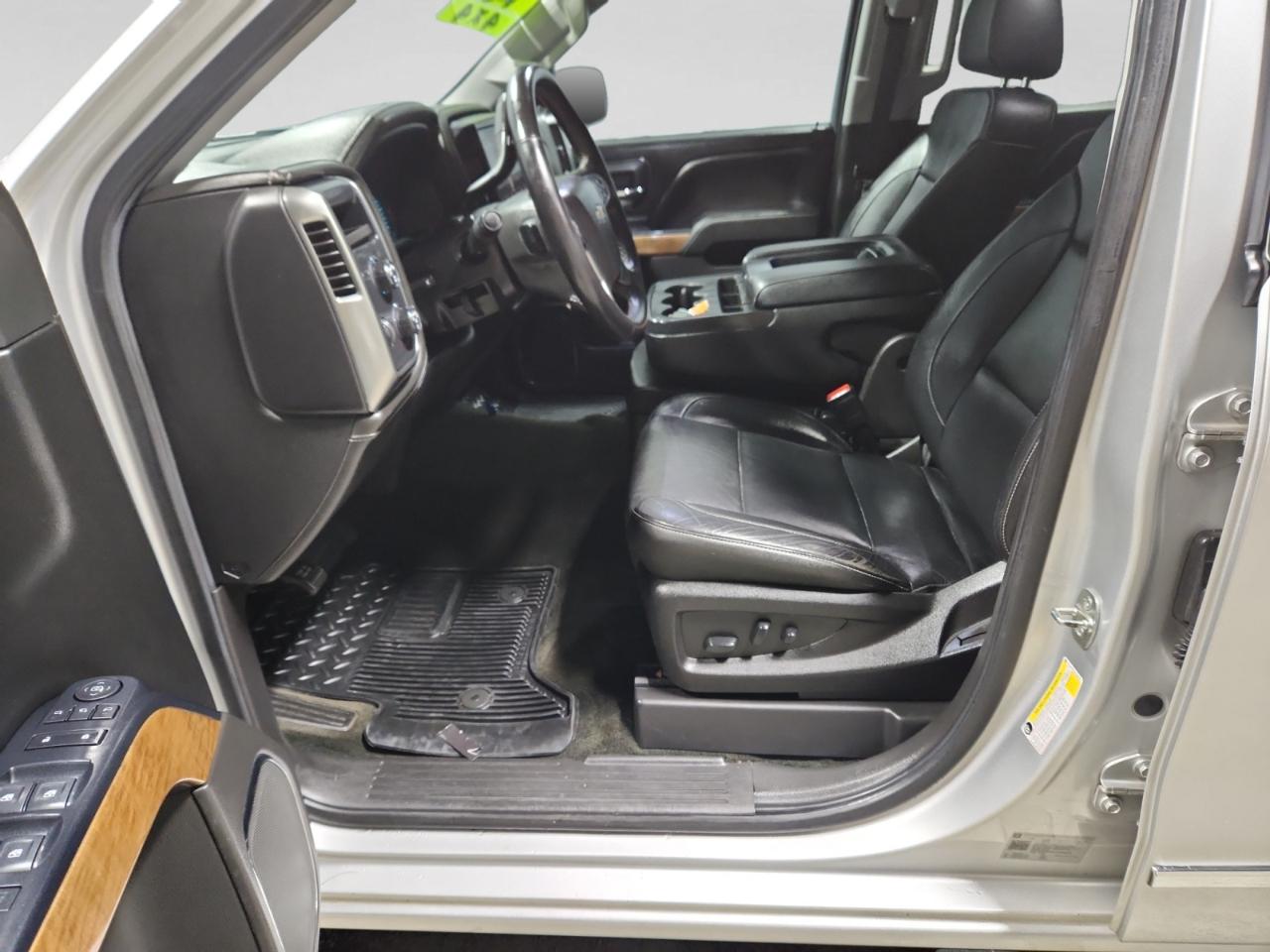 Chevrolet Silverado 1500 LTZ Crew Cab 4WD 2018