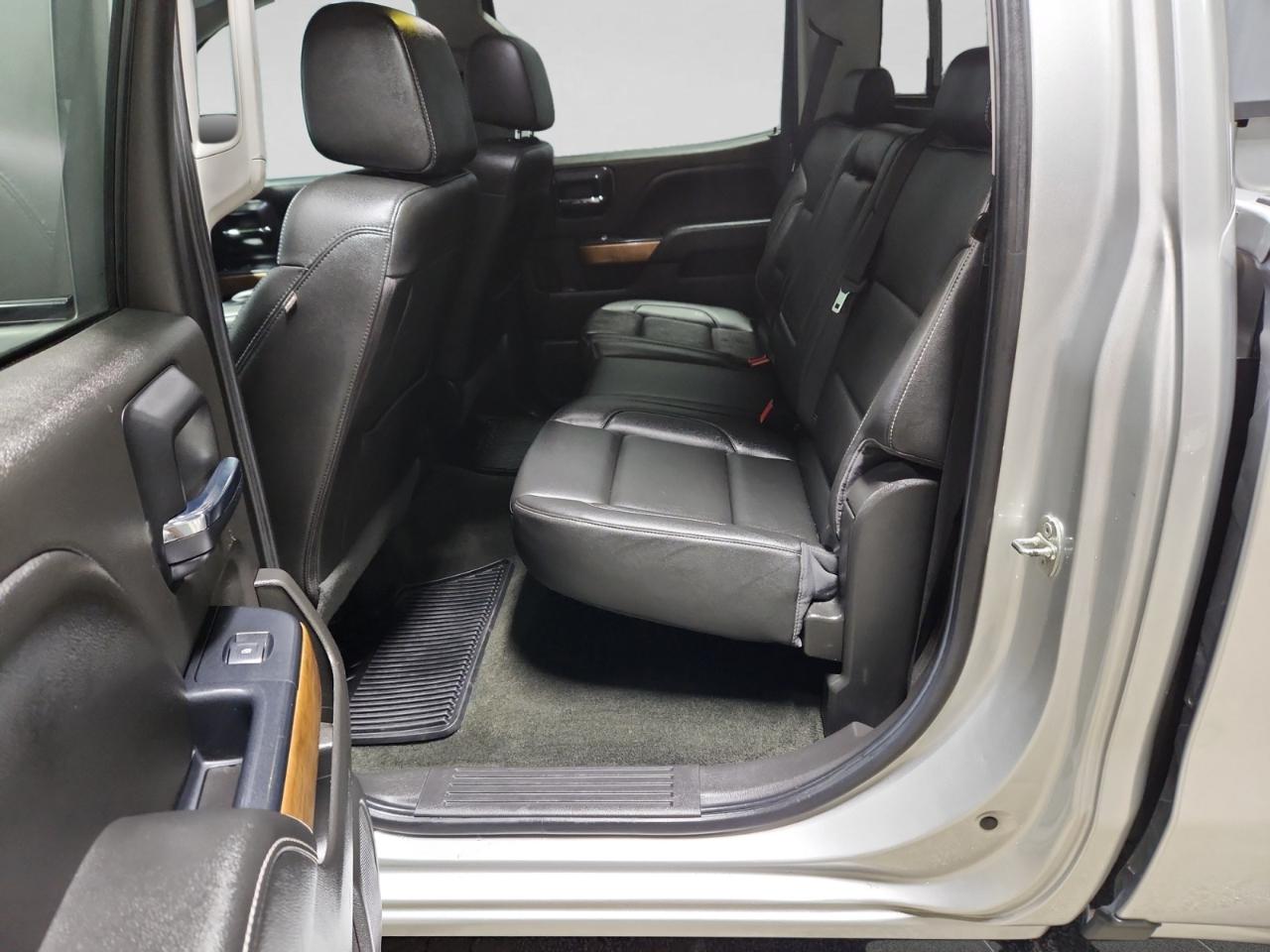 Chevrolet Silverado 1500 LTZ Crew Cab 4WD 2018