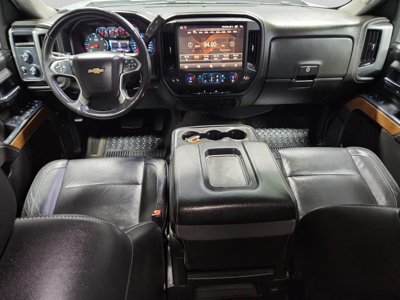Chevrolet Silverado 1500 LTZ Crew Cab 4WD 2018