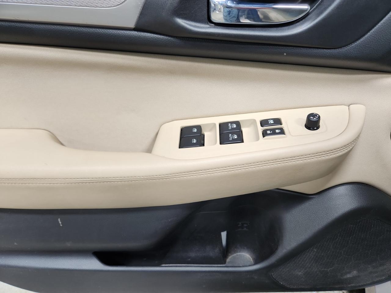 Subaru Legacy 2.5i Premium 2015
