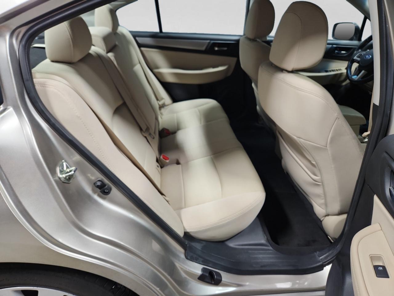 Subaru Legacy 2.5i Premium 2015