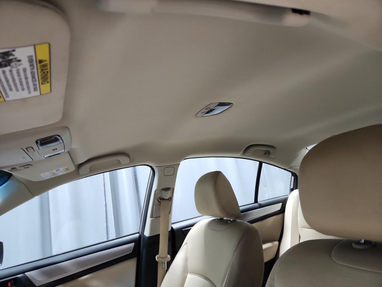Subaru Legacy 2.5i Premium 2015
