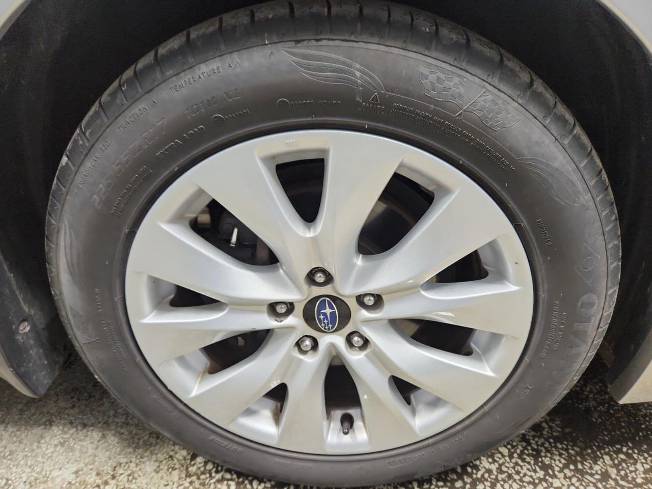 Subaru Legacy 2.5i Premium 2015