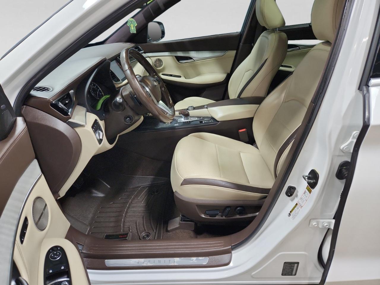 Infiniti QX50 ESSENTIAL AWD 2019