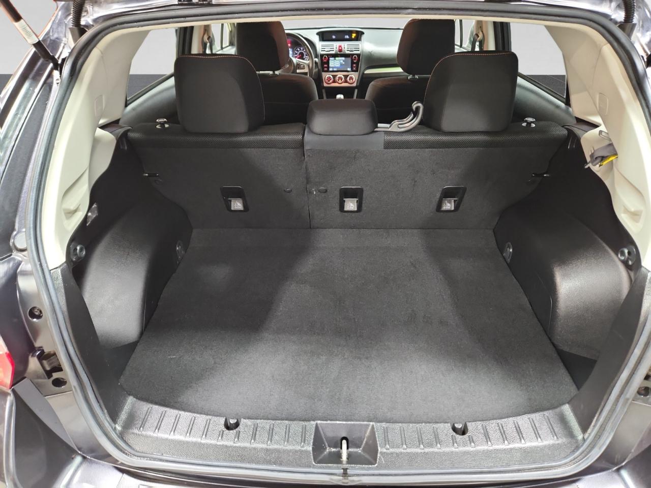 Subaru Crosstrek 2.0i Premium CVT 2016