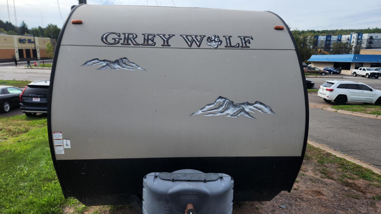 Forest River Grey Wolf Base 2016