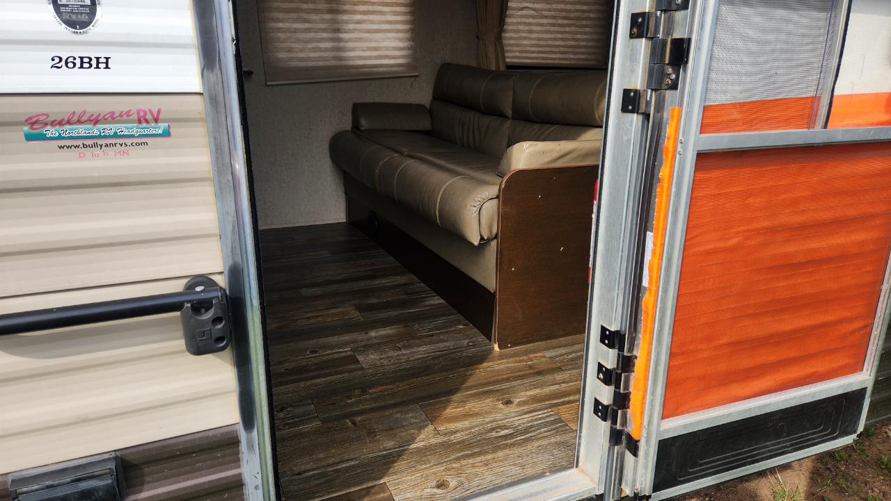 Forest River Grey Wolf Base 2016