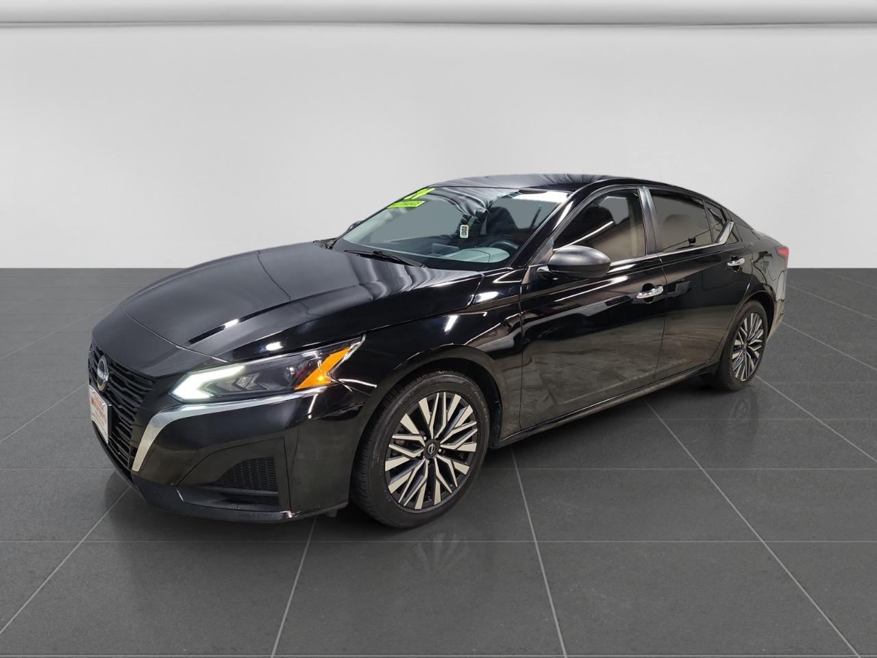Nissan Altima 2.5 SV 2024