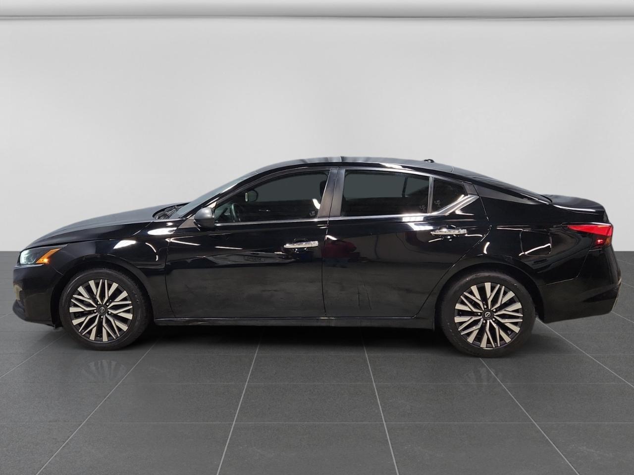 Nissan Altima 2.5 SV 2024