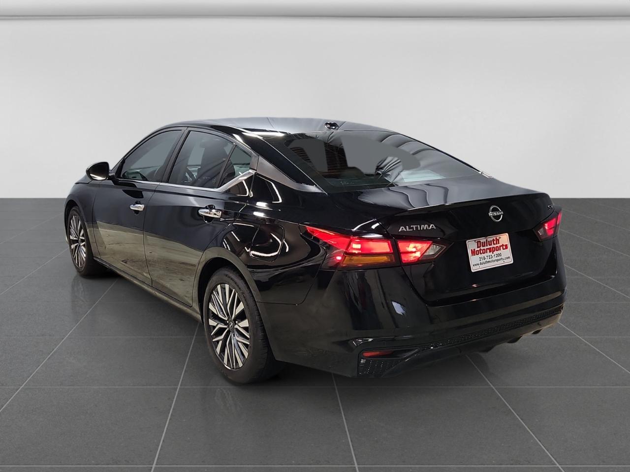 Nissan Altima 2.5 SV 2024