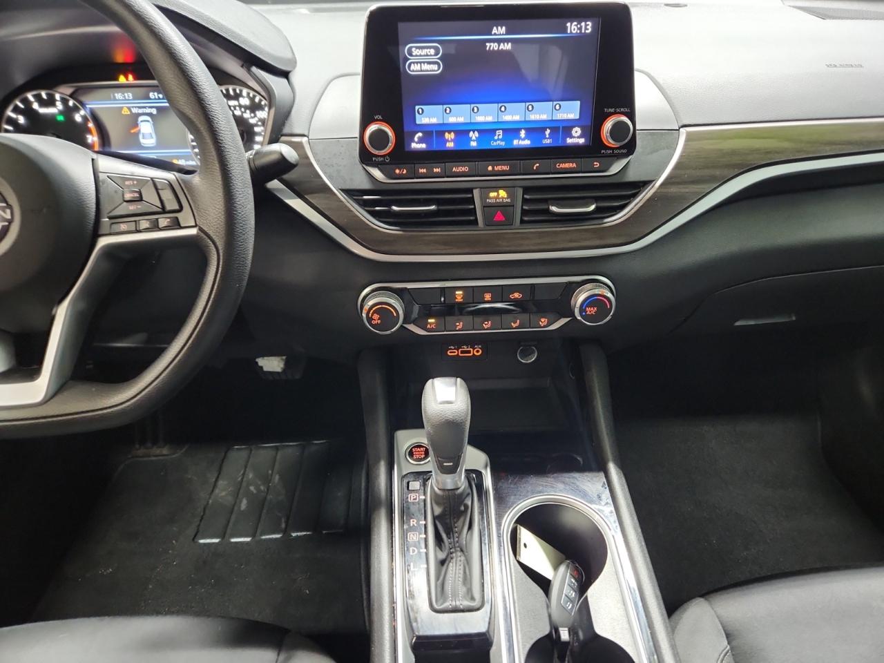 Nissan Altima 2.5 SV 2024