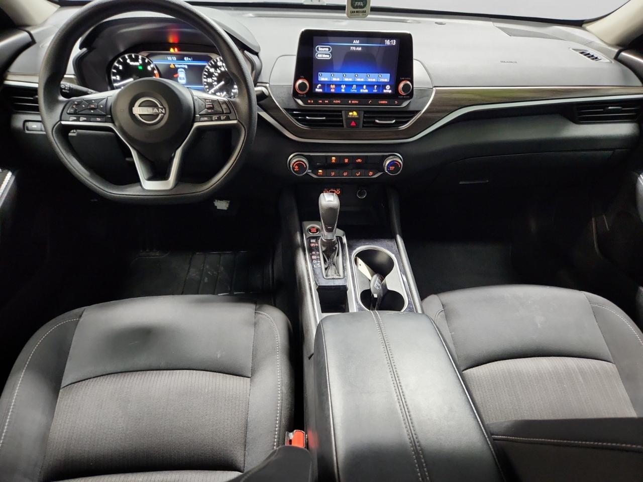 Nissan Altima 2.5 SV 2024