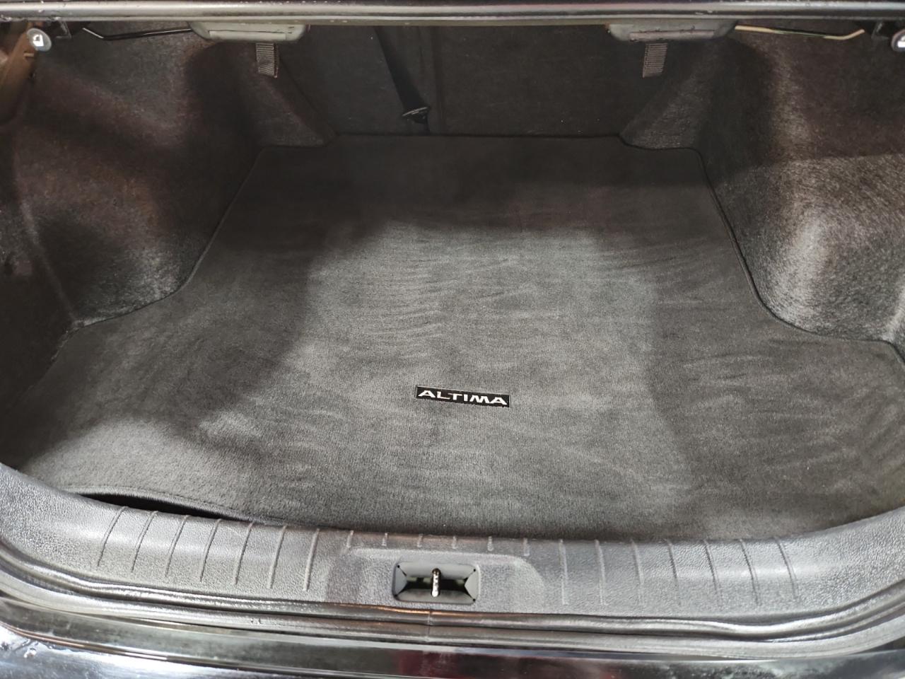 Nissan Altima 2.5 SV 2024