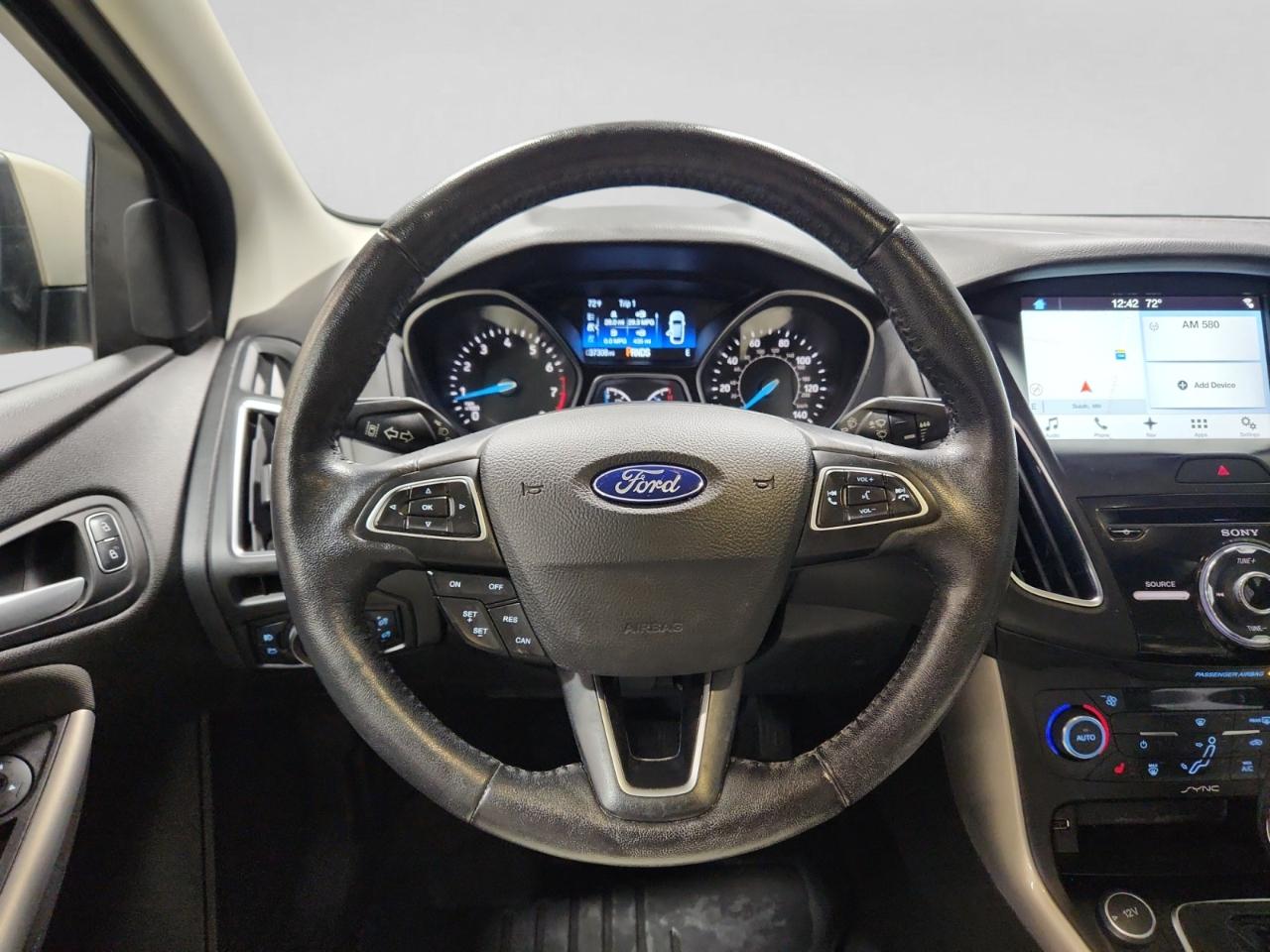 Ford Focus Titanium Sedan 2017