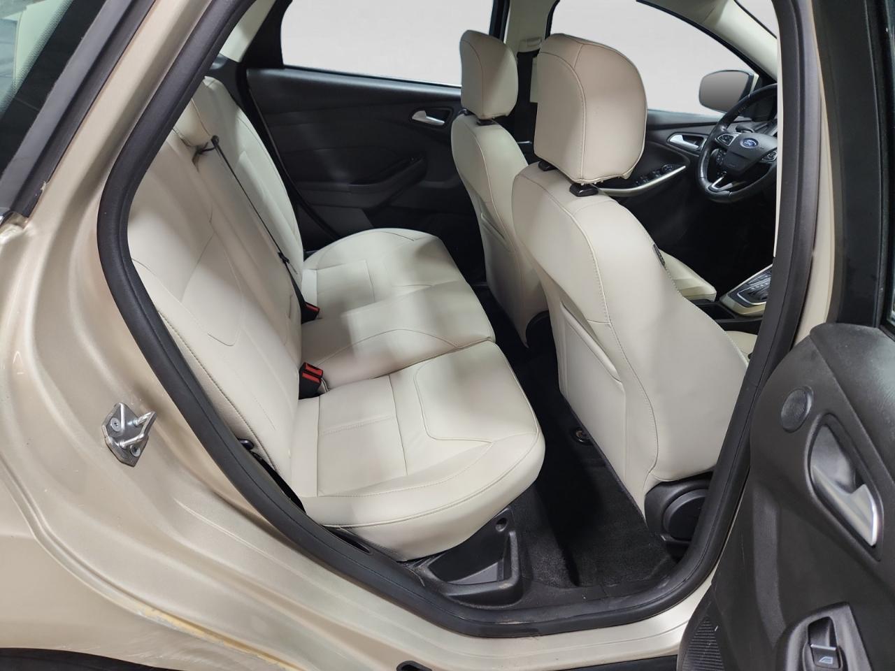 Ford Focus Titanium Sedan 2017
